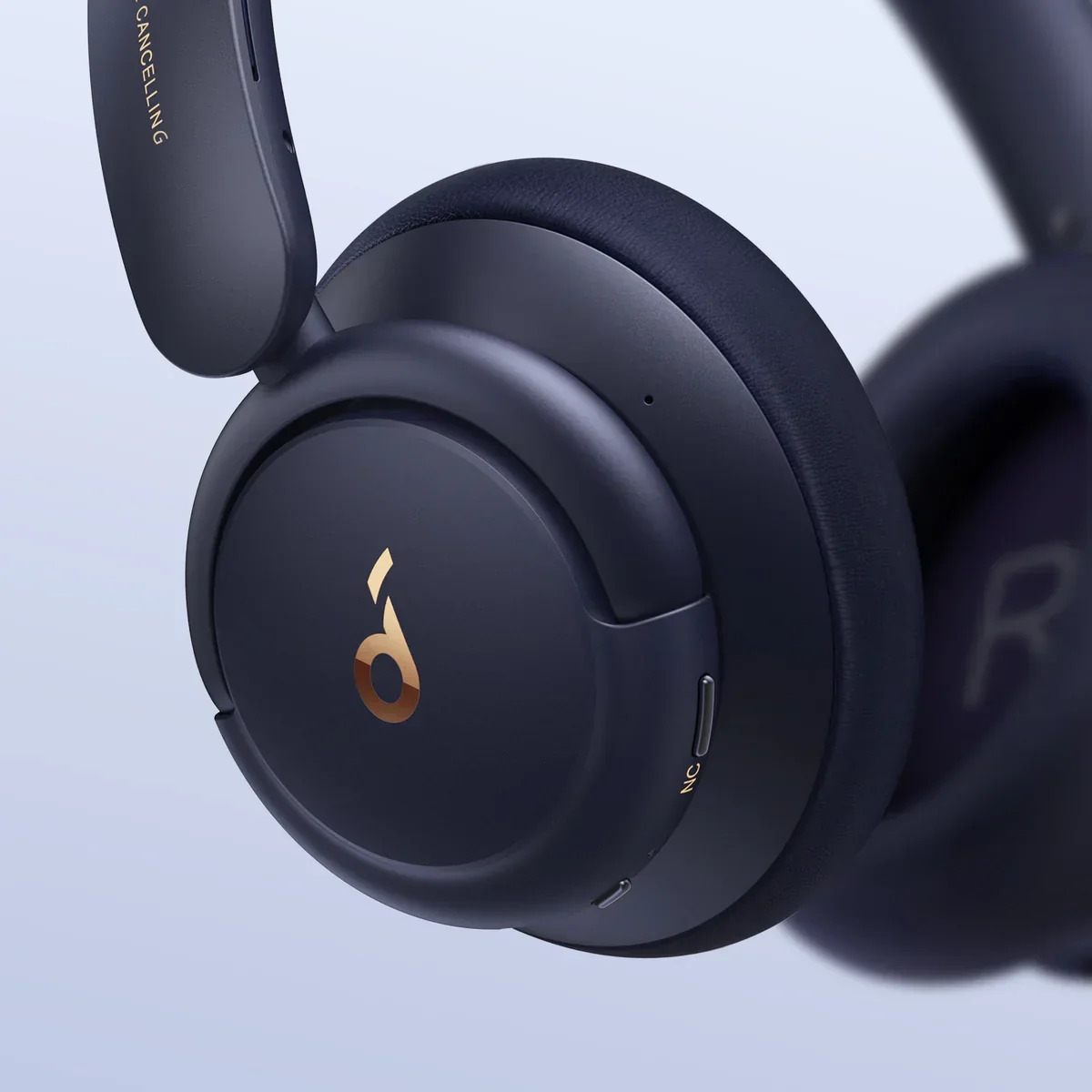 Soundcore by Anker Life Q30 Wireless Headphones - Image 3